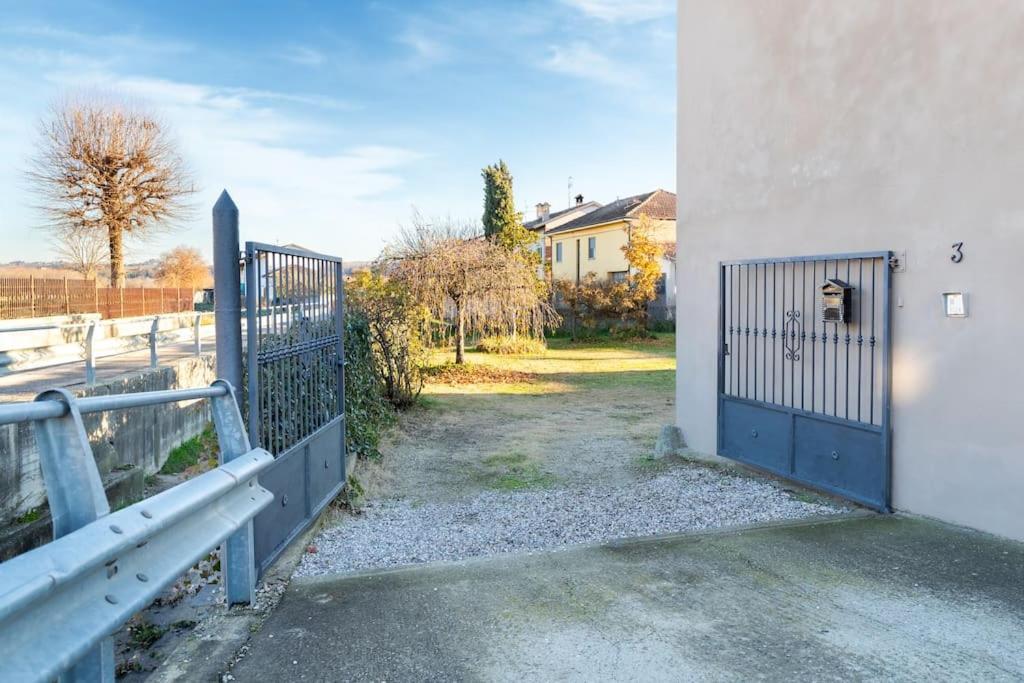Vila Cascina Abbona - Cascina Storica A 15 Min. Da Alba Canove Exteriér fotografie