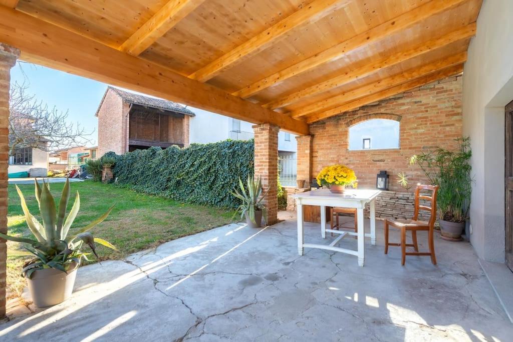 Vila Cascina Abbona - Cascina Storica A 15 Min. Da Alba Canove Exteriér fotografie
